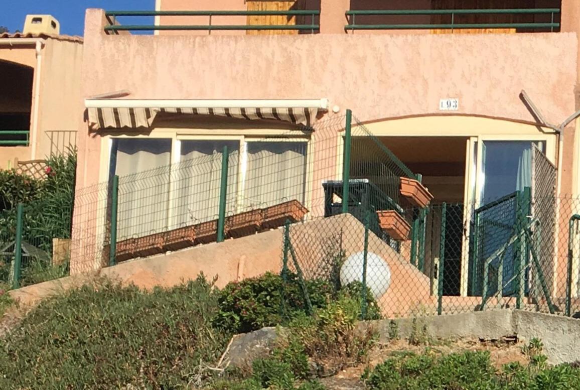 Cavalaire Sea View Cottage: Equipped for 4 with Pool, A/C, Wi-Fi & Bikes Exterior photo